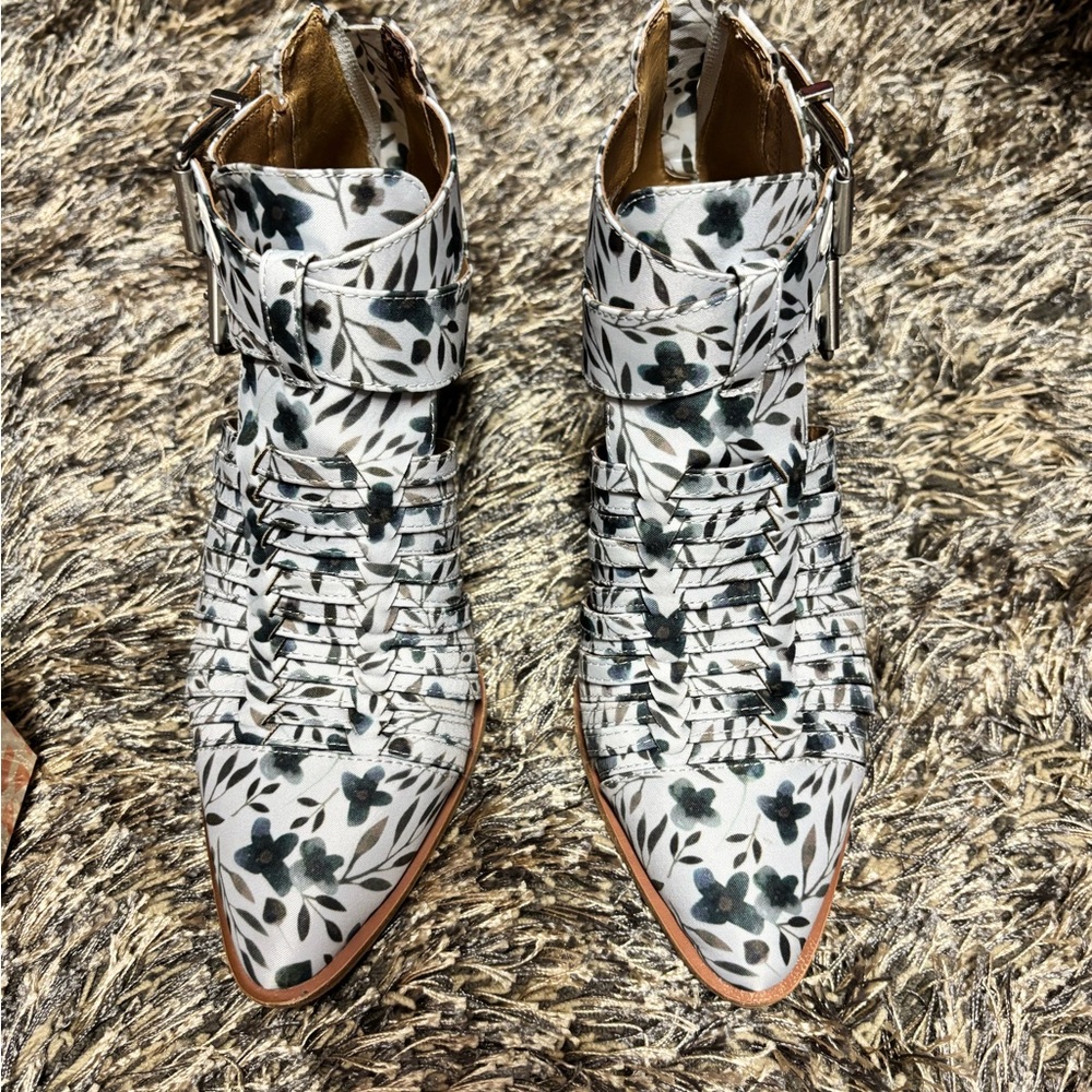 Gianni Bini Baby Blue Floral Ankle Boots